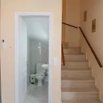 Kondraki فيلة