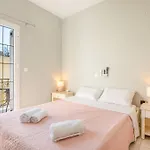 Kondraki فيلة Nymfai