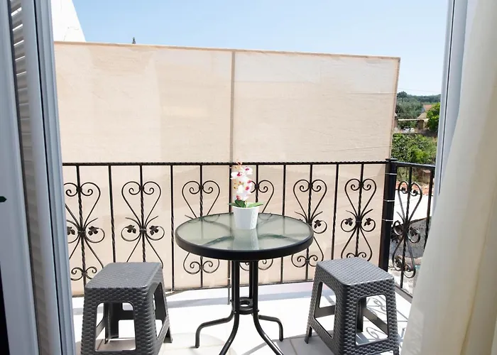 Kondraki Villa